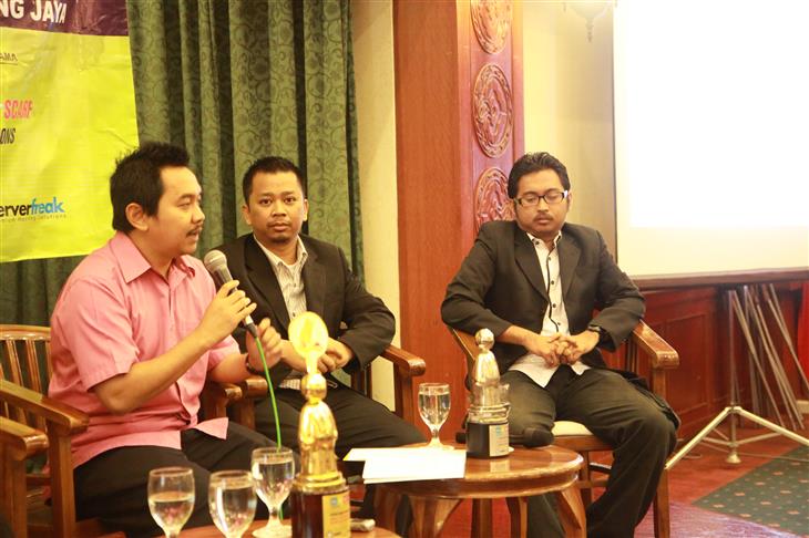 seminar-buat-duit-dengan-blog-2013