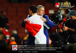 Gambar Morinho dan Ozil