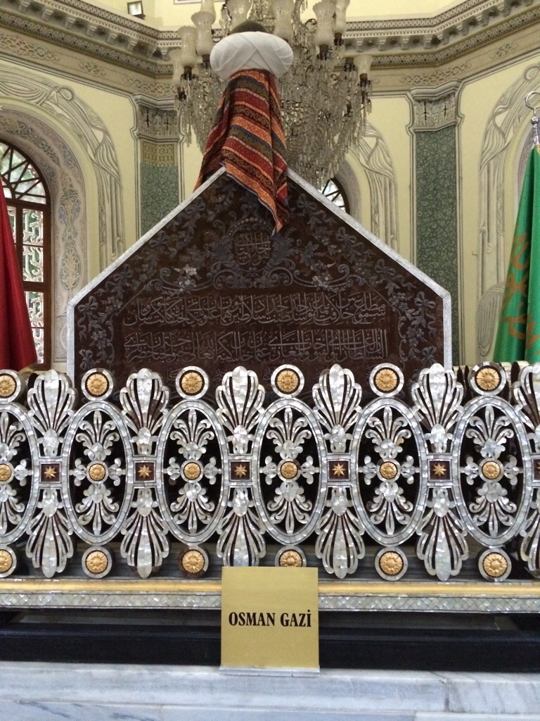 Makam Osman Gazzi bapa Kerajaan Ottoman