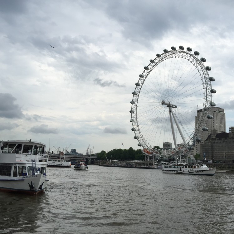 gambar London Eye