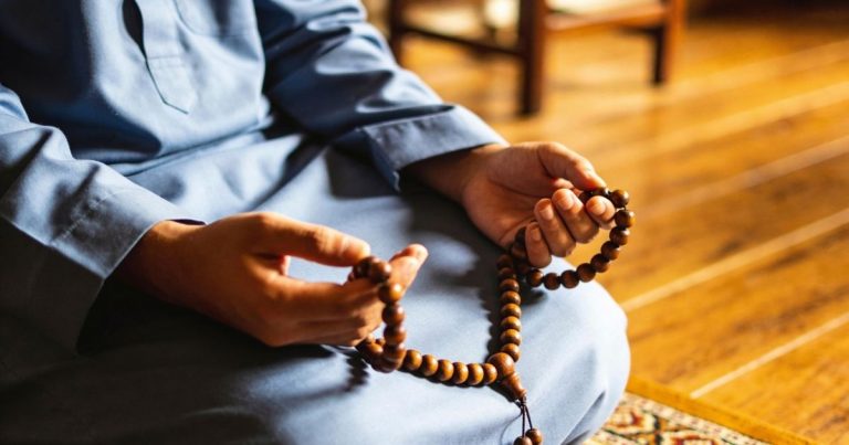 Cara Mudah Dapat Syafaat Nabi: Tips Ustaz Wadi Annuar | Denaihati